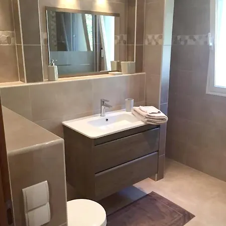 Maison Charmante A Canadel Sur Mer Avec Piscine Privee *